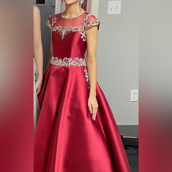 Pageant dress